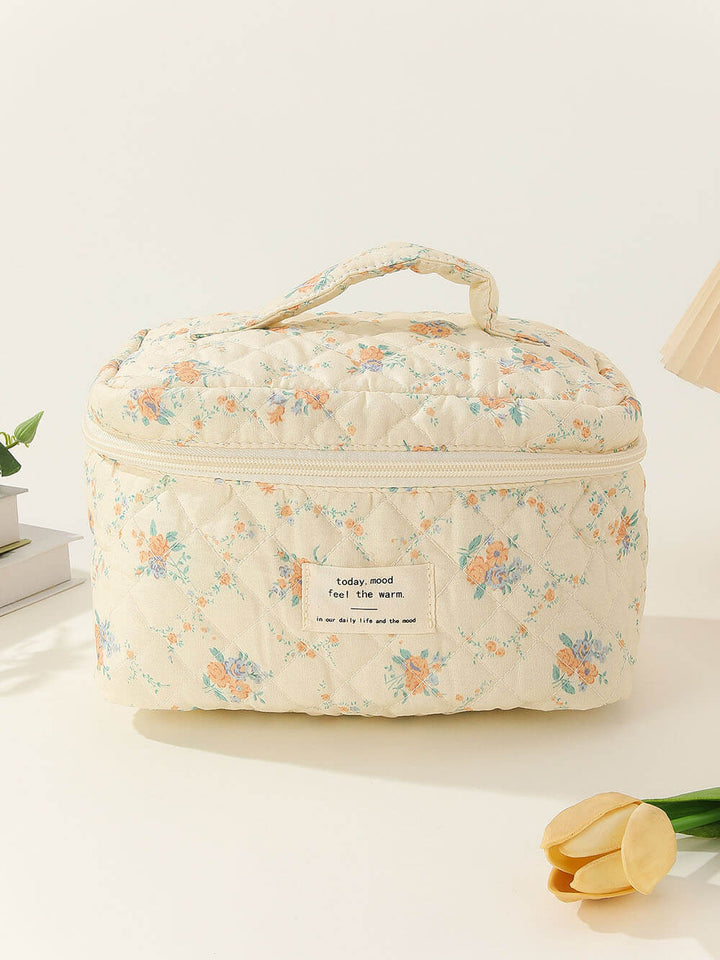 Simple And Multifunctional Makeup Bag