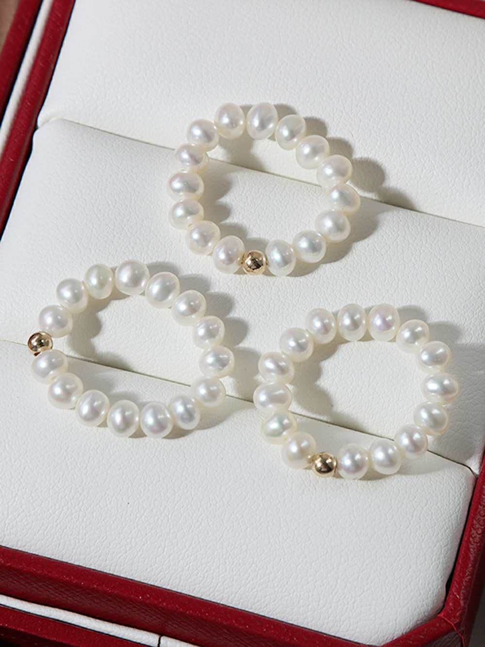 Natural Pearl Elastic Braided Rope Ring