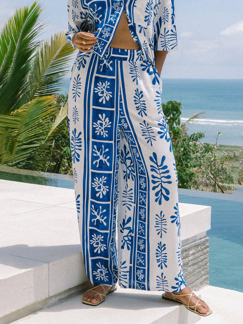 Unique Ethnic Abstract Print Set