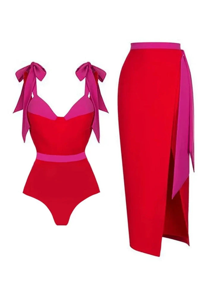 طقم بيكيني مزين بأزهار مع رباط ملون