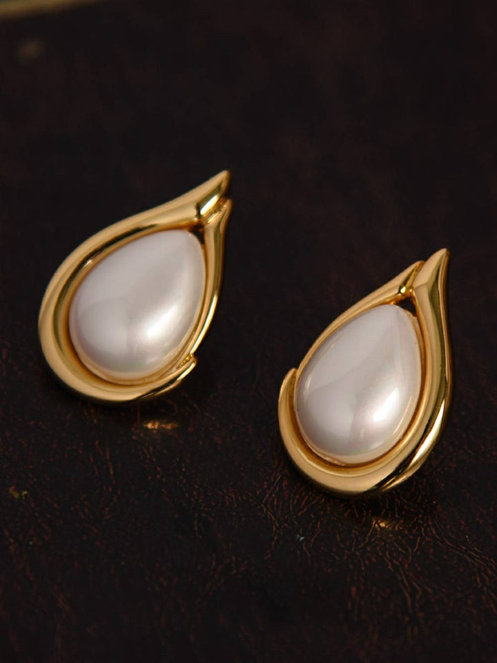 Pearl Teardrop Earrings
