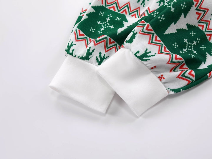 Green Christmas Elk Fmalily Matching Pajamas Sets (with Pet's dog)
